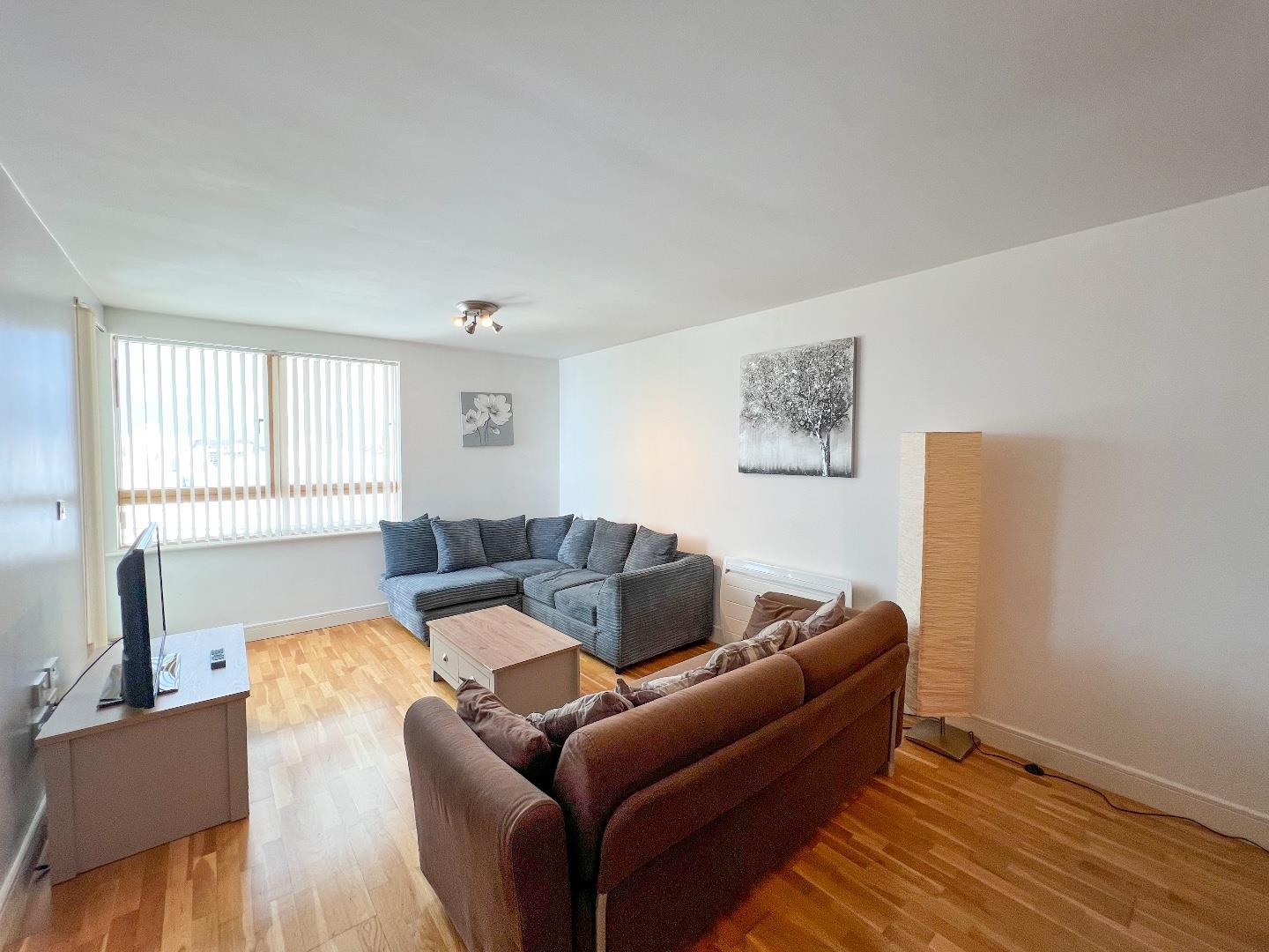 Esplanade House, Porthcawl, Bridgend County Borough, CF36 3YE